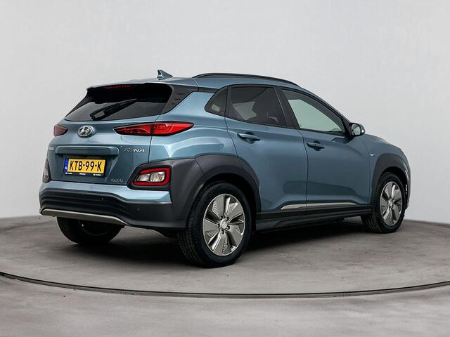 Hyundai Kona EV Premium Sky 64 kWh | SOH 94,5 | Leder | Stoel verwarming & ventilatie | PDC voor en achter | Apple Carplay | Android Auto