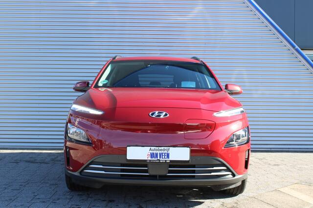 Hyundai Kona EV Fashion 64 kWh | Stoel -/ Stuurverw. | Full Led | Camera