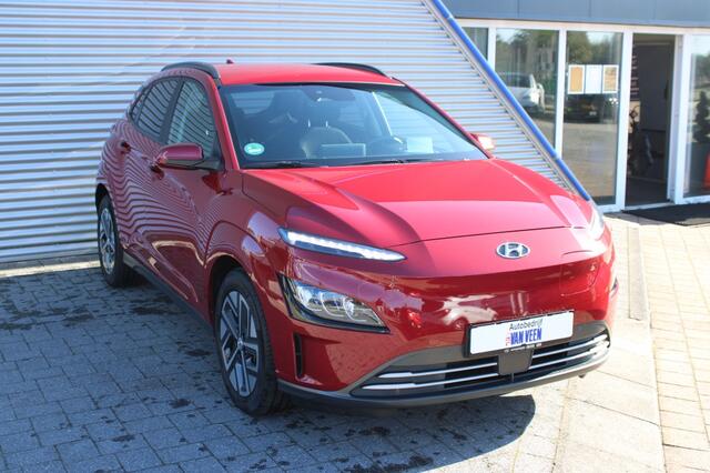 Hyundai Kona EV Fashion 64 kWh | Stoel -/ Stuurverw. | Full Led | Camera