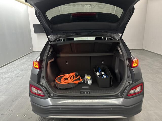 Hyundai Kona EV Premium 64 kWh | Slechts 33.500 KM| SOH 95,3 % | Volledig Dealeronderhouden | – foto 9