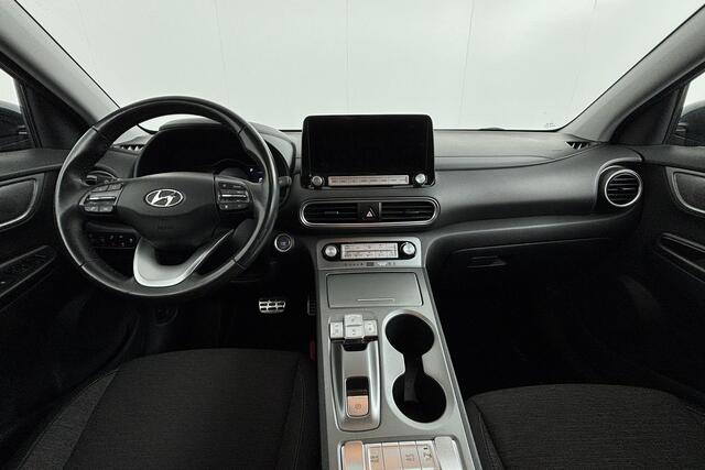 Hyundai Kona EV FASHION 64 kWh I 3-FASE LADEN I CLIMATE CONTROL I APPLE CARPLAY – foto 3