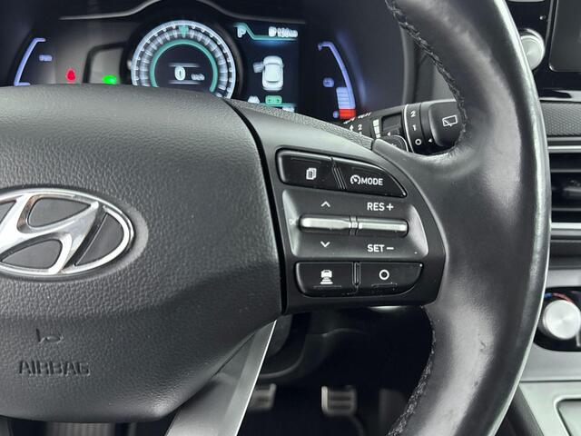 Hyundai Kona EV Comfort 64 kWh | SOH 96.1% | Parkeersensoren | Stoel / Stuurverwarming | Half lederen bekleding | – foto 10