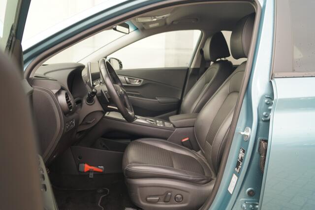 Hyundai Kona EV Premium 64 kWh -SOH92%-LEER-NAVI-ECC-CAM- – foto 8