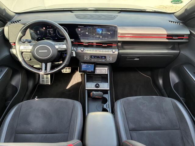 Hyundai Kona 1.6 GDI HEV N Line Sky / TAXI / Blauw Kenteken / Dealer onderhouden / Achteruitrijcamera / Navigatiesysteem / Adaptive cruise control / Stoel-/Stuurwielverwarming / Schuif/open dak / Apple CarPlay/Android Auto / – foto 2