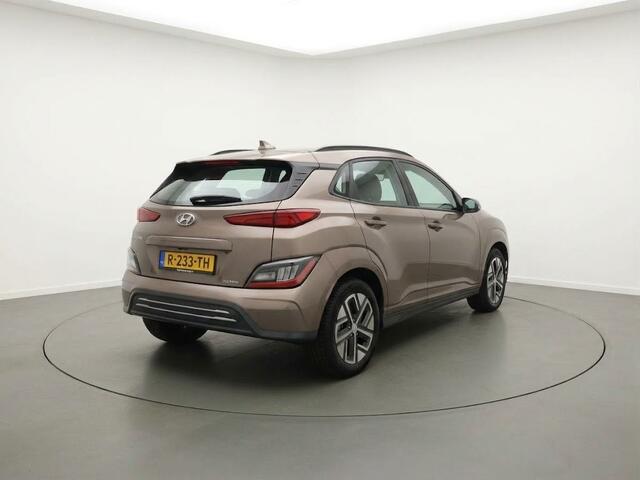 Hyundai Kona EV Comfort 64 kWh | Geen import | Cruise – foto 3