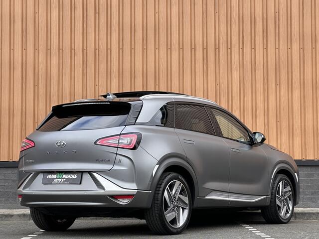 Hyundai NEXO FCEV Plus Pack | Matt Grijs | Panoramadak | 360° Camera | Stoelventilatie | Stuurwiel Verwarming | Krell Audio | Achterbank Verwarming | Dodehoek Sensor | Lane Assist | DAB |