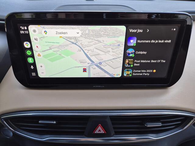 Hyundai SANTA FE 1.6 T-GDI PHEV Plug-in Premium Plus Sky Automaat / Afneembare Trekhaak / HUD / Trekgewicht 1350 kg / Elektrische bedienbare achterklep / Glazen schuif- en kanteldak / Stuur- en Stoelverwarming / Stoelventilatie voor /