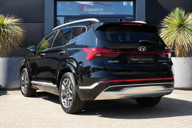 Hyundai SANTA FE 1.6 T-GDI PHEV Premium Plus Sky 7p. 265pk Panoramadak/Stoelverwarming/Camera