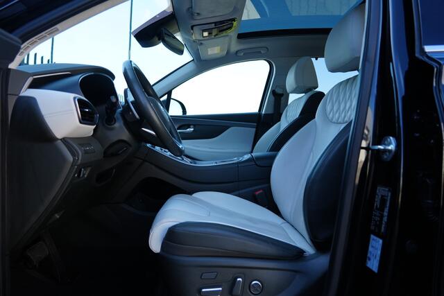 Hyundai SANTA FE 1.6 T-GDI PHEV Premium Plus Sky 7p. 265pk Panoramadak/Stoelverwarming/Camera