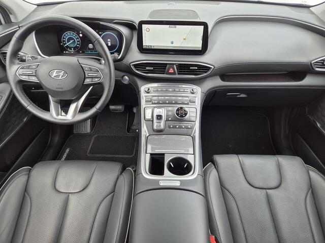Hyundai SANTA FE 1.6 T-GDI PHEV Premium Sky 7p. / 7 Persoons / HUD / Glazen schuif- en kanteldak / Stuur- en Stoelverwarming / Adaptief CC / Rondomzicht camera / Elektrische achterklep / Trekgewicht 1350 kg /