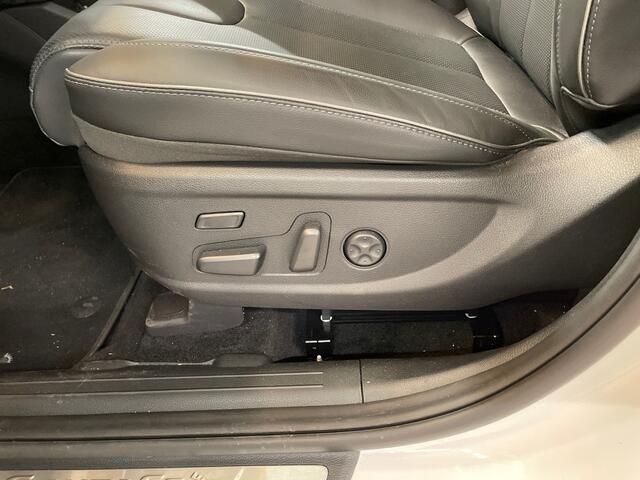Hyundai SANTA FE 1.6 T-GDI PHEV Premium -7-Zits - Trekhaak - Stoelventilatie - 7P