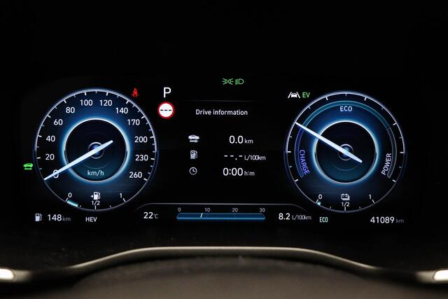 Hyundai SANTA FE 1.6 T-GDI PHEV Premium Plus Sky 7p. | PANORAMADAK | STUURVERWARMING | STOELKOELING | 360 CAMERA
