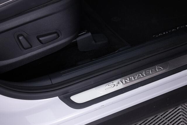 Hyundai SANTA FE 1.6 T-GDI PHEV Premium Sky 4WD | PANORAMADAK | LEDER | KRELL Audio