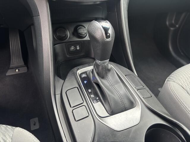 Hyundai SANTA FE 3.3 V6 2017 Benzine 7-Persoons Automaat Voyager Routan