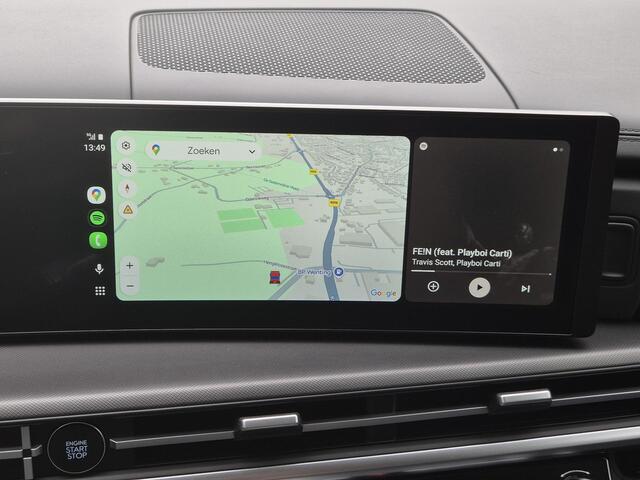 Hyundai SANTA FE 1.6 T-GDI PHEV Comfort Smart 4WD 7p. Automaat / 7 Persoons / Adaptief CC / Apple Carplay Android Auto / Stuur- en Stoelverwarming / Achteruitrijcamera / Elektrische achterklep / Keyless Entry/Start /