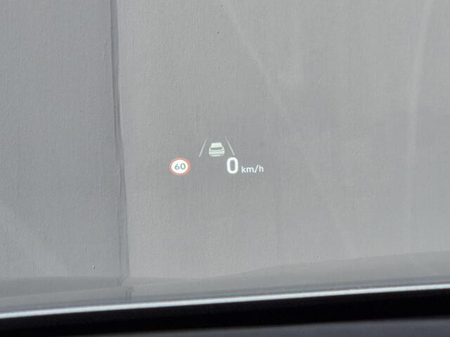 Hyundai SANTA FE 1.6 T-GDI PHEV Plug-in Premium Plus Sky Automaat / Apple Carplay Android Auto / HUD / Trekgewicht 1350 kg / Glazen schuif- en kanteldak / Elektrische achterklep / Rondomzicht camera / Adaptief CC /