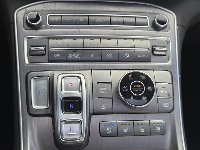 Hyundai SANTA FE 1.6 T-GDI PHEV Premium Sky 5P