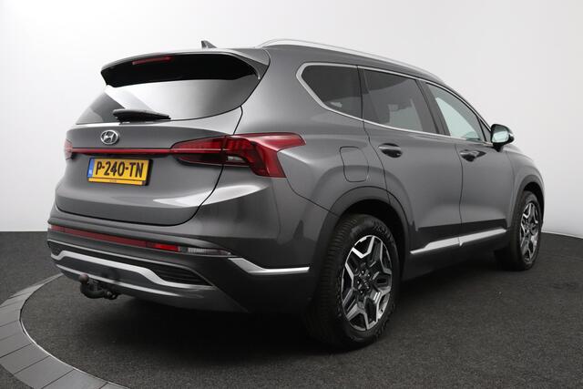 Hyundai SANTA FE 1.6 T-GDI PHEV Comfort Smart AWD | 265PK | Trekhaak | Stoelverwarming | Premium Audio | Aanhangwagen geremd 1350 kg |