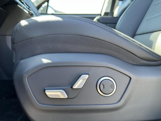 Hyundai SANTA FE 1.6 T-GDI HEV Premium Sky 7p. | Apple Carplay / Android Auto | Adaptieve Cruise Control | 360 Camera | Stoel verwarming / Koeling | Stuur Verwarming | Schuif Kantel Dak | Uit Voorraad Leverbaar |