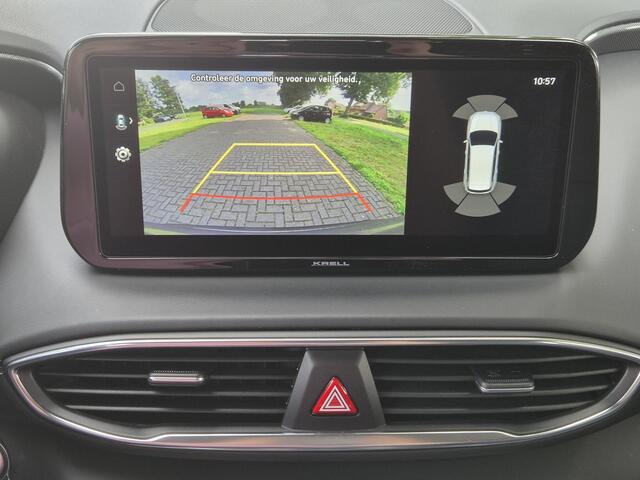 Hyundai SANTA FE 1.6 T-GDI PHEV Plug-in Premium Automaat / AWD / Fabrieksgarantie tot 1/7/2027 / Dealer onderhouden / EAER 58km / Apple Carplay Android Auto / Adaptief CC / Achteruitrijcamera / Stuur- Stoel en Achterbankverwarming / Elektrische achterklep / Trekgewicht 1