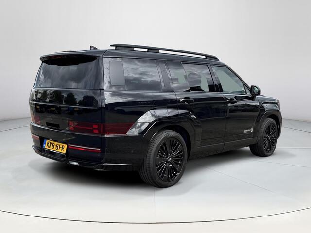 Hyundai SANTA FE 1.6 T-GDI PHEV Black Line 4WD 7p. | Apple Carplay/ Android Auto | Trekhaak | Elektrische achterklep | Stoel/stuurverwarming | Draadloos opladen | Adaptief Cruise Control | Elektrische verstelbare stoelen | Head-up display |