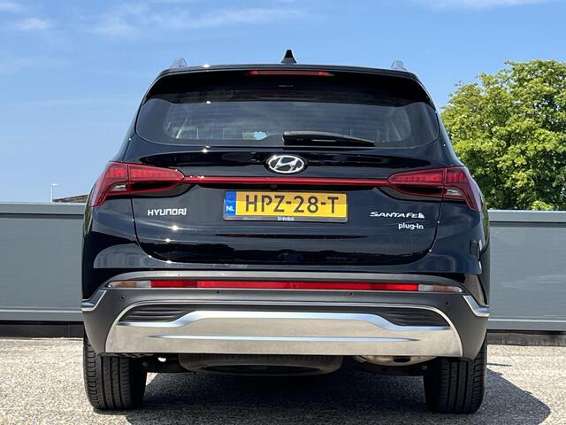 Hyundai SANTA FE Comfort Smart 1.6 T-GDI PHEV 265pk | 7-PERSOONS | LEDER | NAVI | APPLE CARPLAY / ANDROID AUTO |