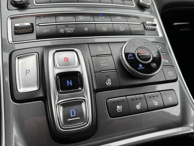 Hyundai SANTA FE 1.6 T-GDI PHEV Premium | Trekhaak | 360 Camera | Navi