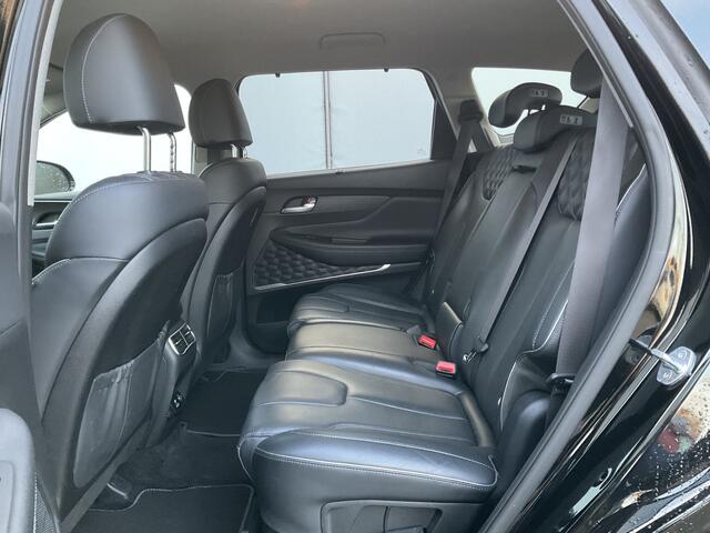 Hyundai SANTA FE 7-Pers 1.6 T-GDI HEV Premium 7p. HUD Leer Stoelkoel+verw. 360° 7 Zits