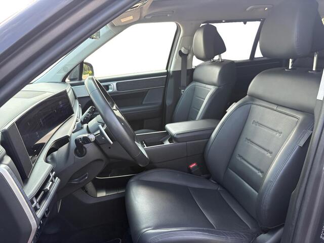 Hyundai SANTA FE 1.6 T-GDI 215pk HEV Premium Sky 7p | 7-PERSOONS | PANODAK | DIGI. BINNENSPIEGEL | HEAD-UP DISPLAY | VOL.LED.BEKLEDING | 360° CAMERA |