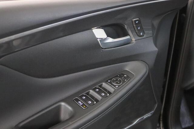 Hyundai SANTA FE 1.6 T-GDI HEV Premium Sky 7-Persoons Panoramadak, 360Camera, Memory, Ventilatiestoelen