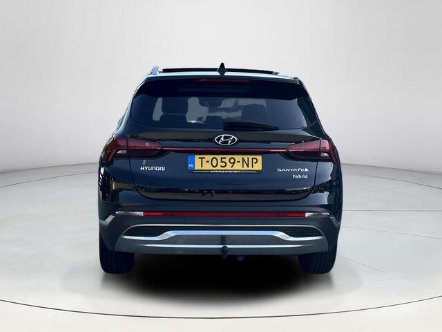 Hyundai SANTA FE 1.6 T-GDI HEV Comfort Smart Sky | Panoramadak| Trekhaak | Apple Carplay/Android Auto | Adaptief Cruise Control | Achteruitrijcamera | Elektrische stoelen | Stoelverwarming |