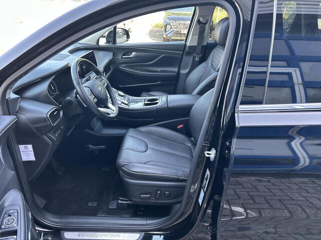 Hyundai SANTA FE 1.6 T-GDI HEV Comfort Smart Sky | Panoramadak| Trekhaak | Apple Carplay/Android Auto | Adaptief Cruise Control | Achteruitrijcamera | Elektrische stoelen | Stoelverwarming |