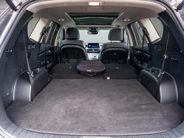 Hyundai SANTA FE 1.6 T-GDI PHEV Premium Sky 7p. | Volleder | Stoelventilatie | Ro