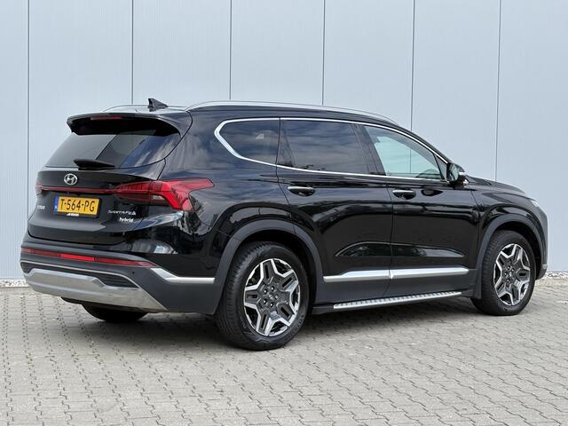 Hyundai SANTA FE 1.6 T-GDI HEV Premium Plus Sky 7p. / 7 persoons / Ledere bekleding / Stoelverwarming / Elektrisch Glazen Panorama-dak / Apple Carplay/Android Auto / Navigatie / Stoelgeheugen / Dealeronderhouden