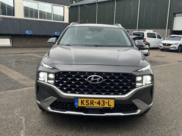Hyundai SANTA FE 1.6 T-GDI PHEV Comfort Smart 7p. APPLE CARP. | STOEL VENTILATIE/VERWARMING | 7 PERS | 360? CAMERA | HEAD-UP DISP. |