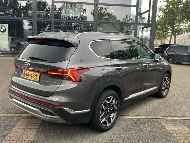 Hyundai SANTA FE 1.6 T-GDI PHEV Comfort Smart 7p. APPLE CARP. | STOEL VENTILATIE/VERWARMING | 7 PERS | 360? CAMERA | HEAD-UP DISP. |