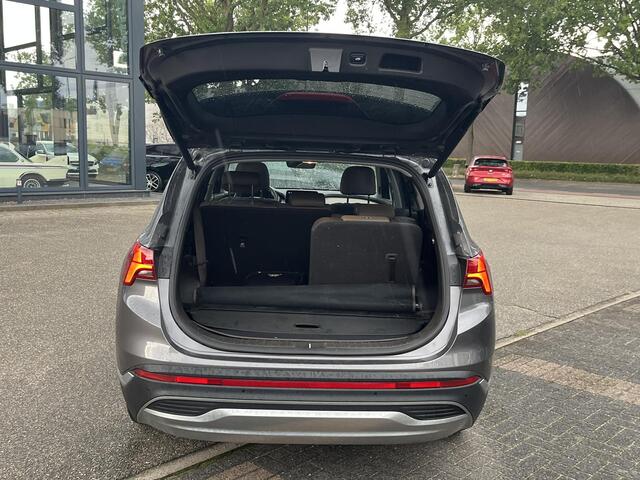 Hyundai SANTA FE 1.6 T-GDI PHEV Comfort Smart 7p. APPLE CARP. | STOEL VENTILATIE/VERWARMING | 7 PERS | 360? CAMERA | HEAD-UP DISP. |
