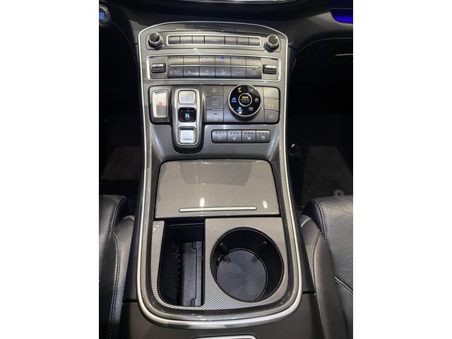Hyundai SANTA FE 1.6 T-GDI PHEV Premium Sky 7p. | Panoramadak | Leder | Stoelverwarming & Ventilatie | 360º Camera |