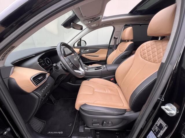 Hyundai SANTA FE 1.6 T-GDI PHEV Premium Sky 7P / Dealer onderhouden / 7 persoons / Accu SoH 100 % / 1.350 kg trekgewicht / Leder / Stoelventilatie / Stuur-, stoel- en achterbankverwarming / Camera 360° / Apple Carplay Android / 19" LM wielen /