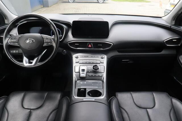 Hyundai SANTA FE 1.6 T-GDI PHEV Premium | 7 zitplaatsen | Camera | Leder | Stoelverwarming-ventilatie | Trekhaak | Head-up display