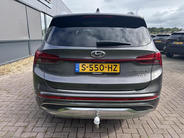 Hyundai SANTA FE 1.6 T-GDI PHEV Premium Plus Sky 265PK | Pano-Dak | Stoelverwarming en Stoelventilatie | Memory-Seat | Trekhaak