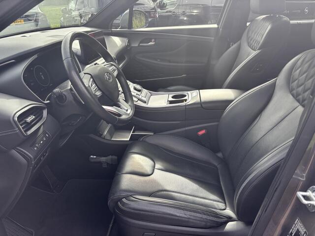 Hyundai SANTA FE 1.6 T-GDI PHEV Premium Plus Sky 265PK | Pano-Dak | Stoelverwarming en Stoelventilatie | Memory-Seat | Trekhaak