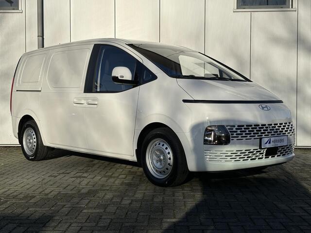 Hyundai Staria 1.6 T-GDI HEV 30% actiekorting / 225PK Hybride / Navigatie / Achteruitrijcamera / Uit voorraad leverbaar / Full Operational Lease vanaf ¤ 599.- Per maand /