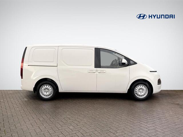 Hyundai Staria 1.6 T-GDI HEV