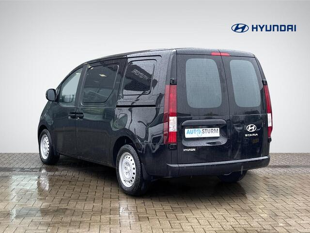 Hyundai Staria 1.6 T-GDI HEV
