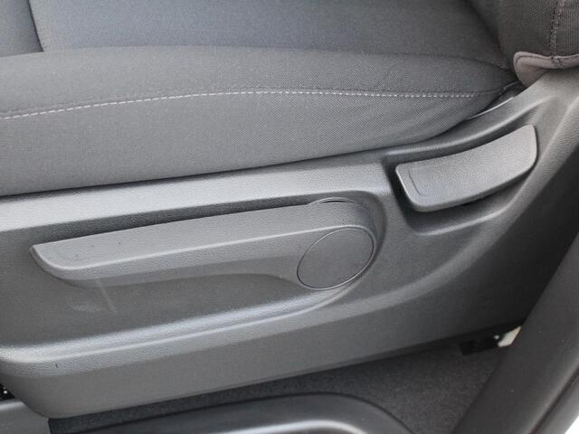 Hyundai Staria 1.6 T-GDI HEV / 30% actiekorting / 225PK Hybride / Navigatie / Achteruitrijcamera / Uit voorraad leverbaar / Full Operational Lease vanaf ¤ 599.- Per maand /