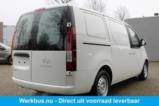 hyundai-staria-1.6-t-gdi-hev-hybrid