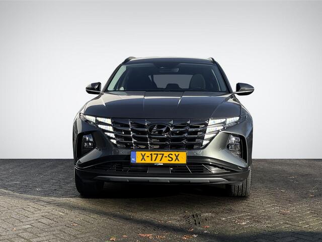 Hyundai TUCSON 1.6 T-GDI PHEV Comfort Smart 4WD | Navigatie | Camera | Apple Carplay/Android Auto | Stuur- + Stoelverwarming | Elek. Achterklep | Rijklaarprijs!