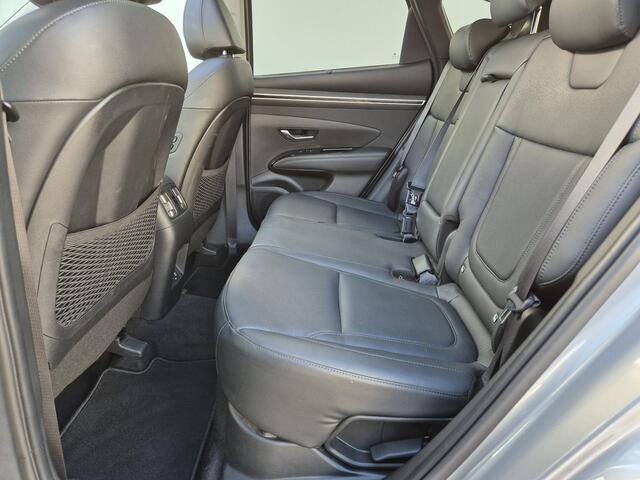 Hyundai TUCSON 1.6 T-GDI HEV 230pk Premium Sky Automaat / Stuur- en Stoelverwarming / Apple Carplay Android Auto / Adaptief cruise control / Trekgewicht 1650 KG /