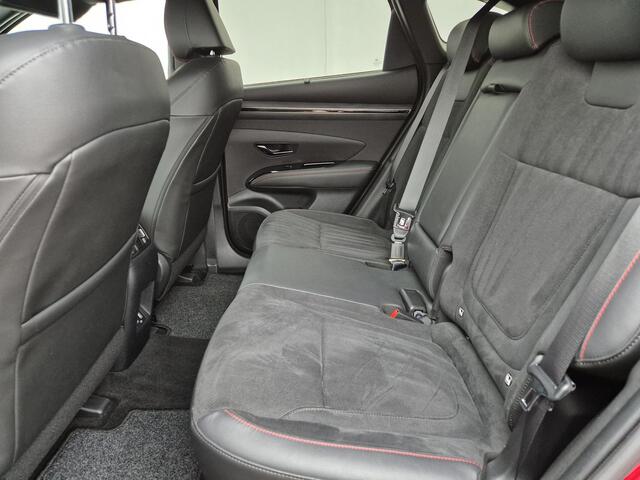 Hyundai TUCSON 1.6 T-GDI PHEV plug-in N Line 4WD Automaat / dealer Onderhouden / Apple Carplay Android Auto / Adaptief cruise control / Elektrische bedienbare achterklep / Trekgewicht 1350 Kg /
